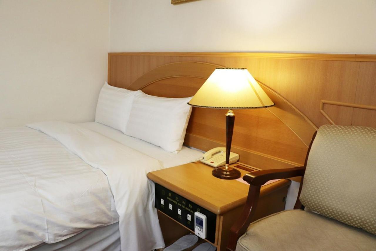 טאינאן Oriental Hotel מראה חיצוני תמונה